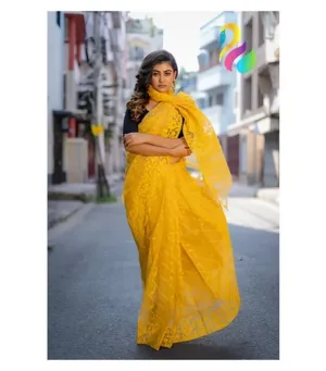 Dhakai Jamdani Saree