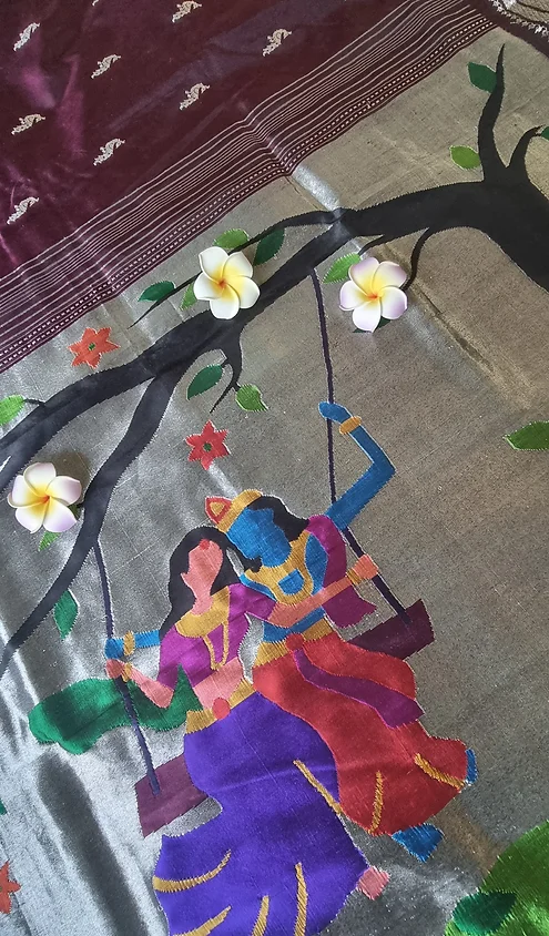Handloom-pure-silk-paithani-4 Grey and maroon handloom pure silk Paithani saree with colourful Radha Krishna swing motif and traditional woven border