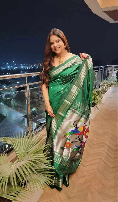 Handloom-pure-silk-paithani-main Bottle Green Pure Silk Paithani Saree