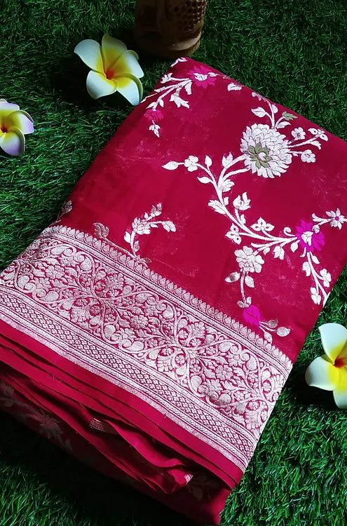 Handwoven-pure-chiffon-Tilfi-Banarasi-Saree-2 Maroon handwoven pure chiffon Tilfi Banarasi saree with silver zari floral jaal and richly woven brocade border