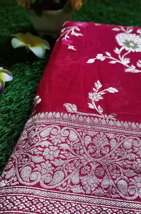 Handwoven-pure-chiffon-Tilfi-Banarasi-Saree-3 Maroon handwoven pure chiffon Tilfi Banarasi saree with silver zari floral vines and ornate brocade border